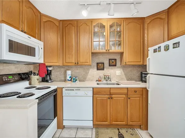 1500 Demere Rd APT F6, Saint Simons Island, GA 31522