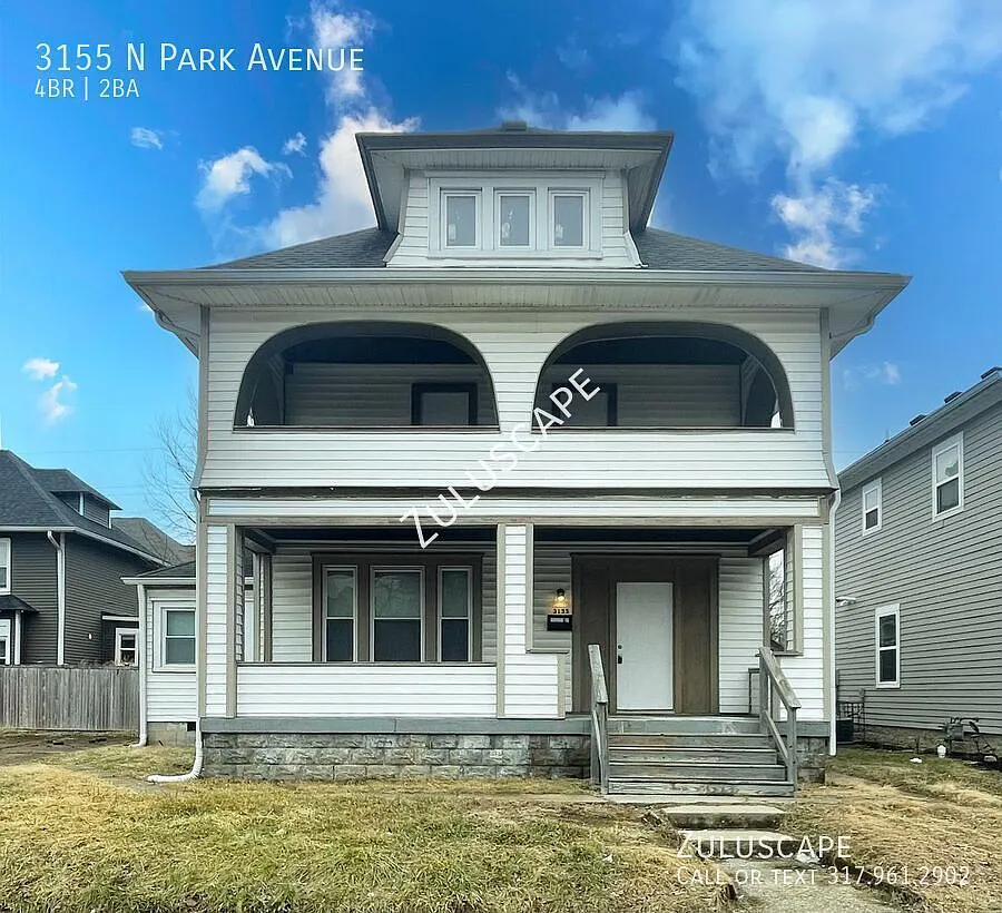 3155 N Park Ave photo 1