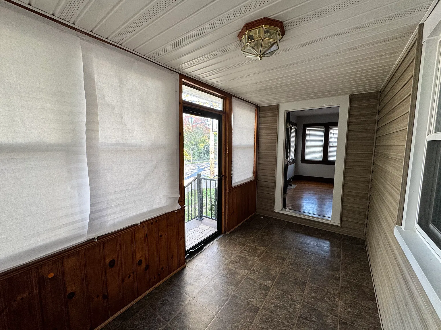 4 bed, 2.5 bath, 1268 sqft, $6,500 — Photo 3