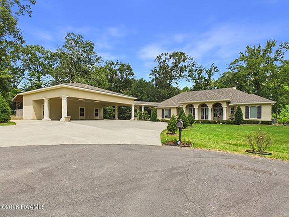 2nd image of 211 Royce Rd