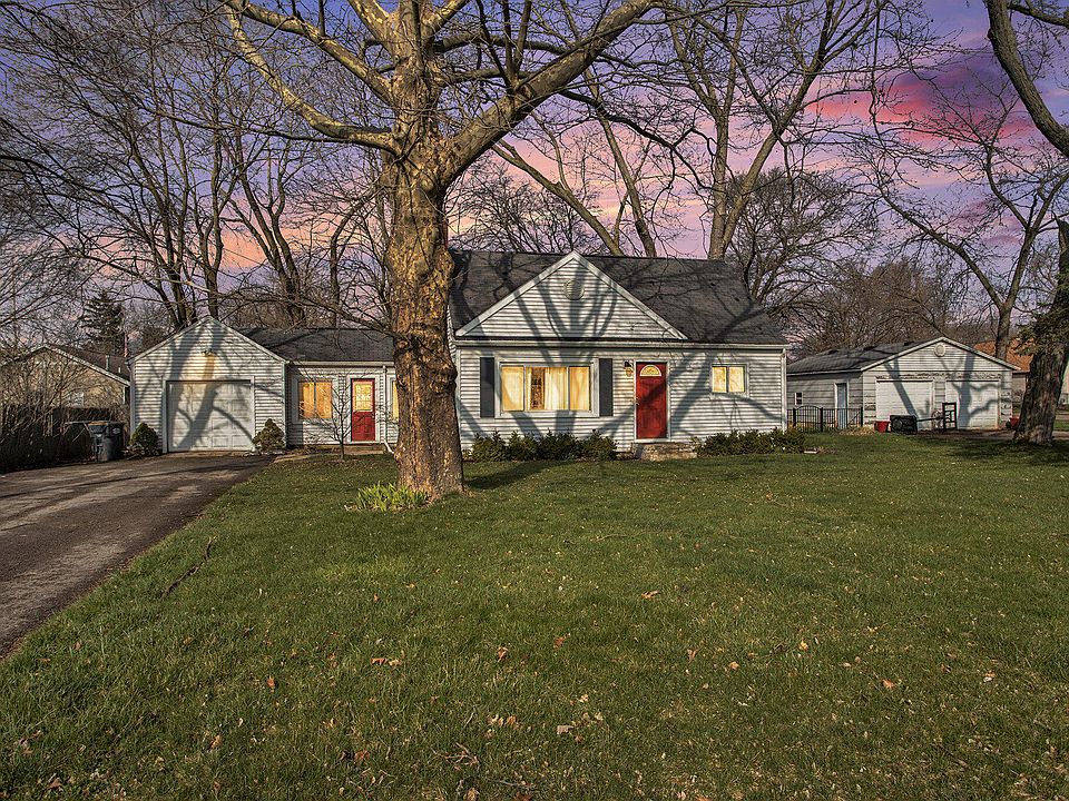 1st image of 7930 Lake Wood Dr