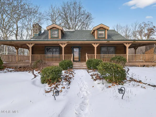 17884 Euler Rd, Bowling Green, OH 43402