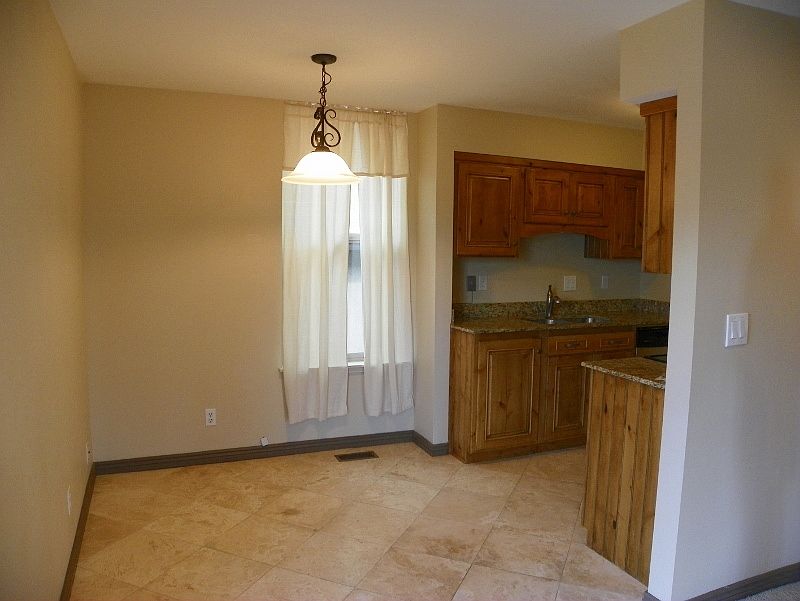 1st image of 1831 S Paschal Cir