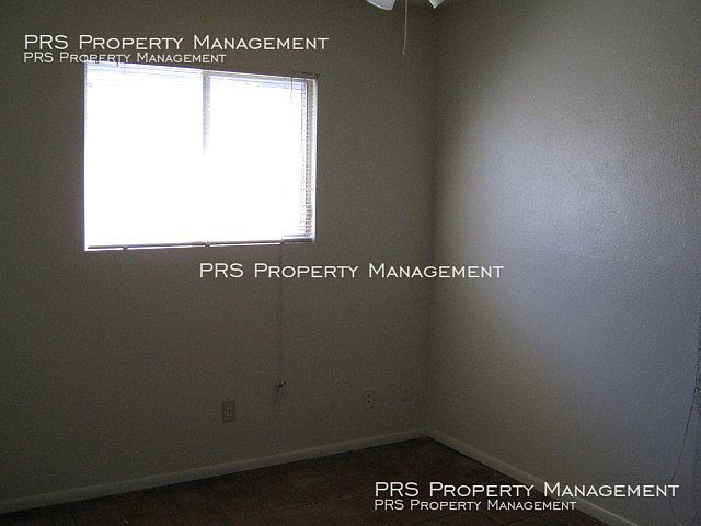 2nd image of 830 S Dobson Rd Unit 103