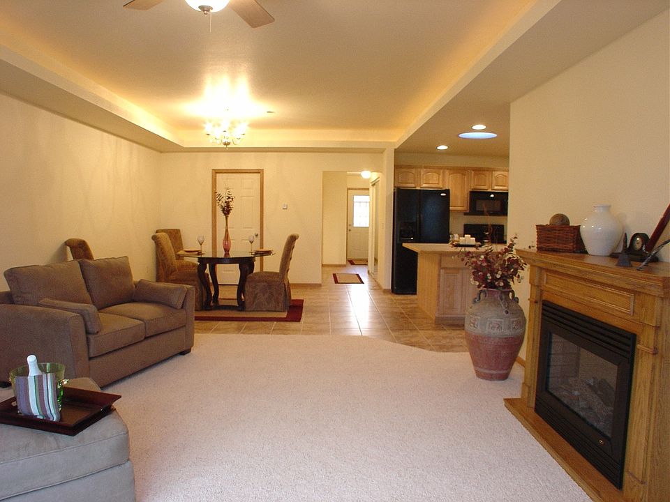 2nd image of 1569 Leila Ln