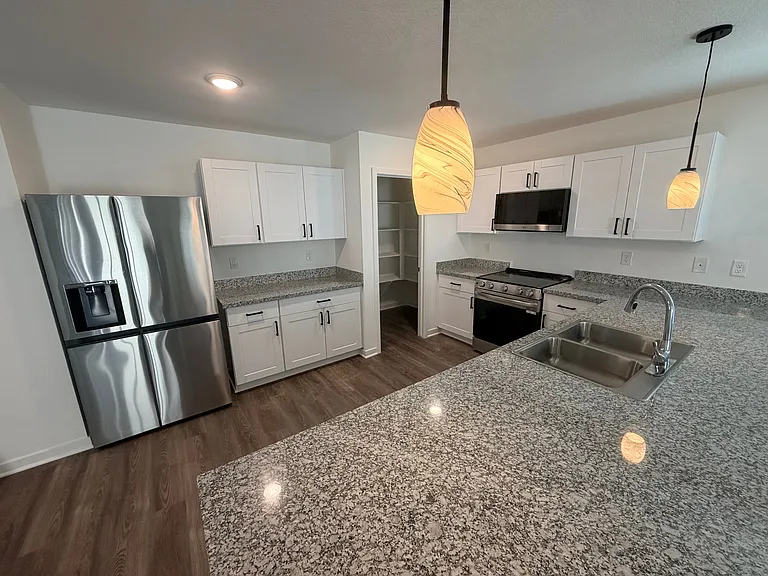 2590 Aaron Pl — Photo 7
