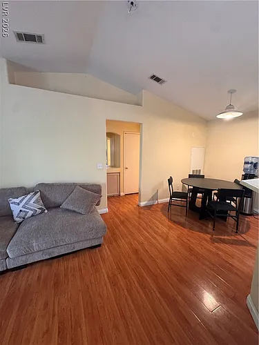 5415 W Harmon Ave Photo 1