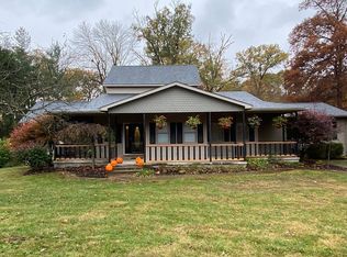 8440 N Crestwood Pl, West Terre Haute, IN