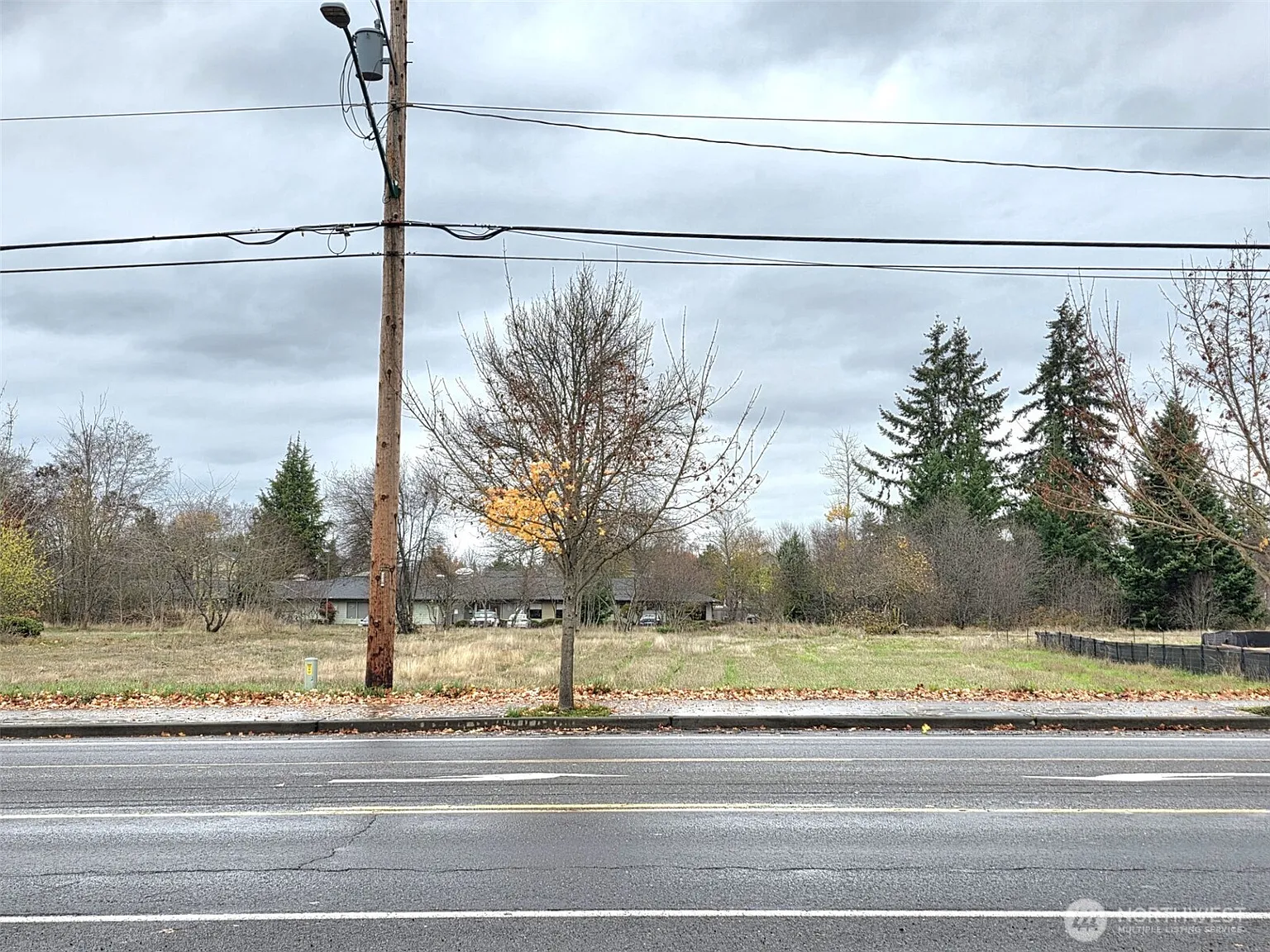 606 Yelm Avenue W photo 1