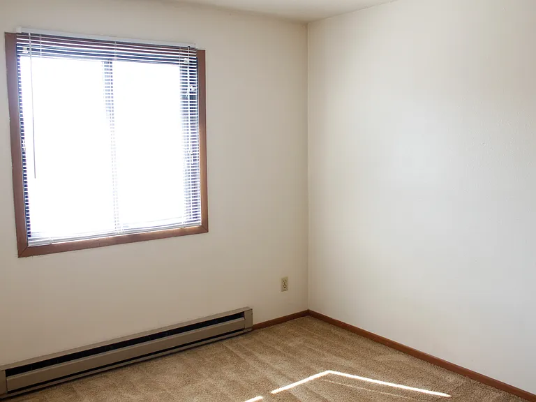 920 Southland Ln — Photo 20