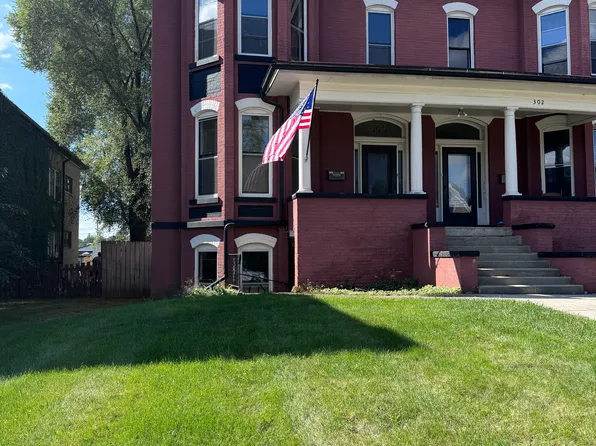 300 Douglas Ave #300, Elgin, IL 60120