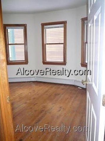2nd image of 364 Columbia St