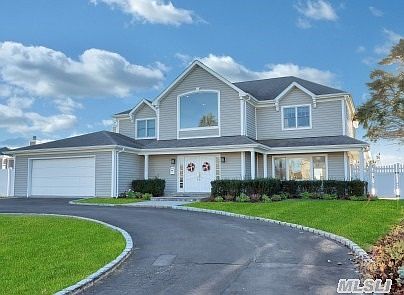 1st image of 100 Lucinda Dr