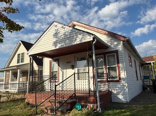 20817 Garden Ln, Ferndale, MI 48220