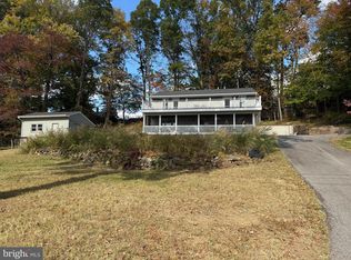 453 Walnut Dr, Edgewater, MD 21037