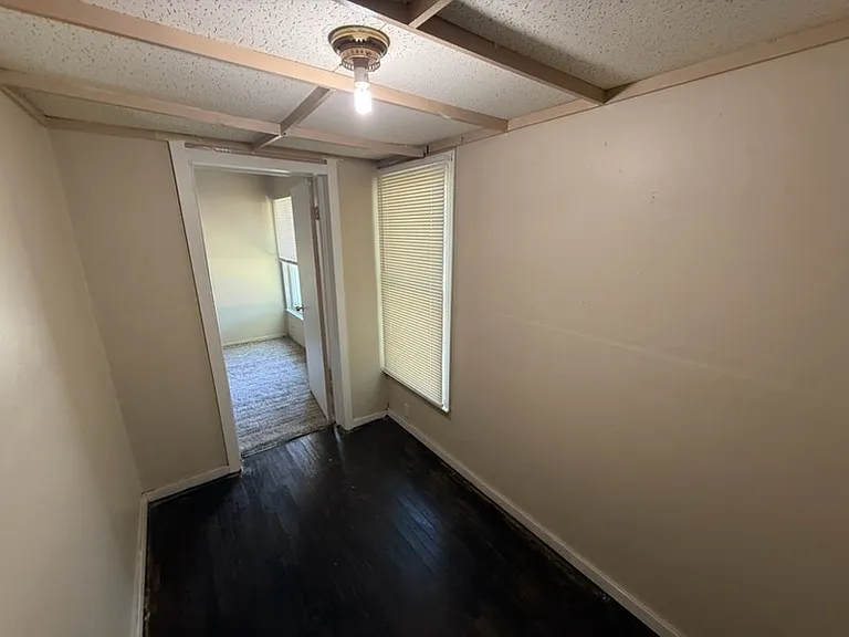 233 N Martin Luther King Jr Blvd #1 — Photo 13
