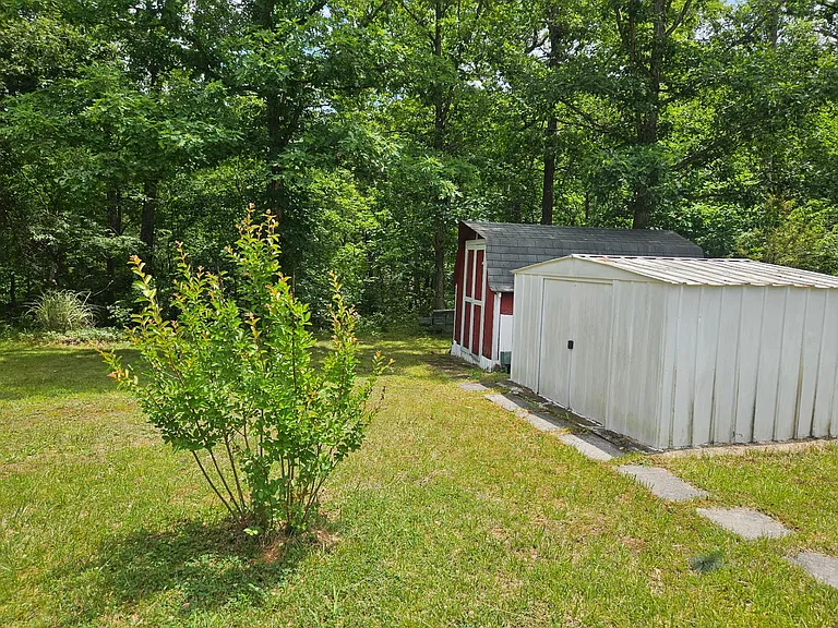 156 Lexie Ln — Photo 17