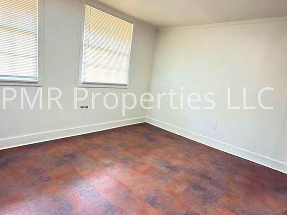 4th image of 2421 SW J Ave