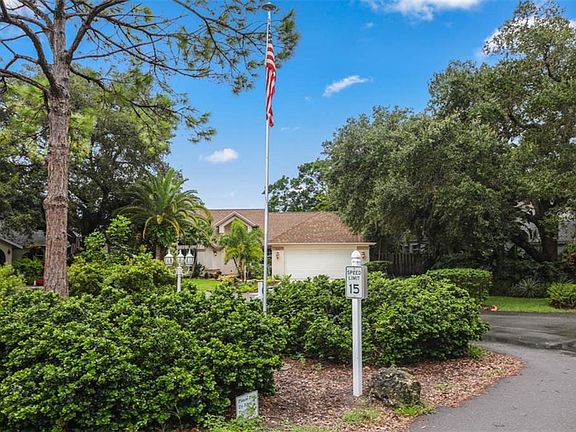 3rd image of 4721 Hamlets Grove Dr