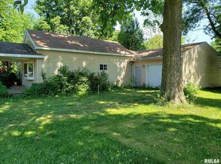 309 W Race St, San Jose, IL 62682