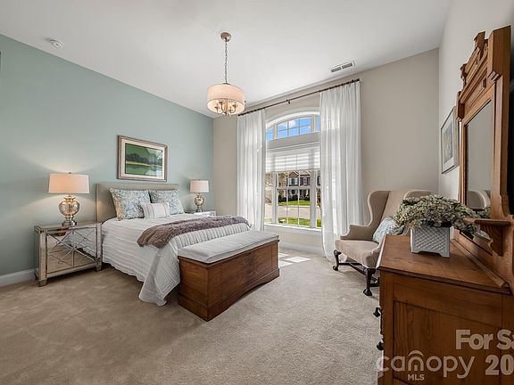 5th image of 6008 Candlestick Ln