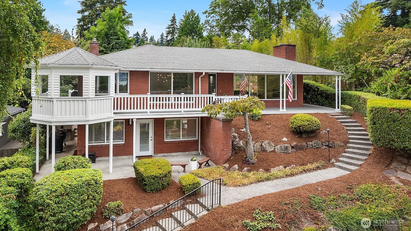 1st image of 6635 57th Avenue NE