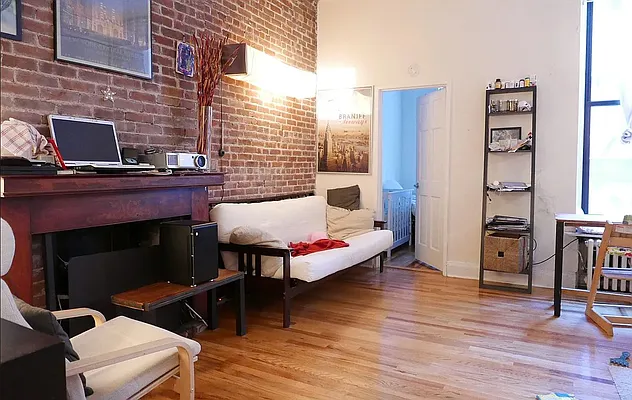 Rented by City Connections Realty | media 5