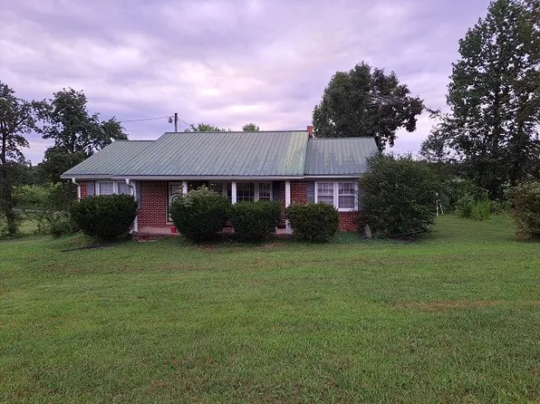 2227 N Springs Rd, Red Boiling Springs, TN 37150