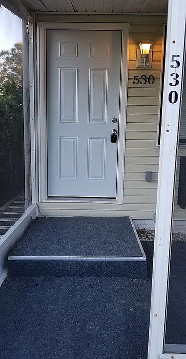 1st image of 530 7th Pl