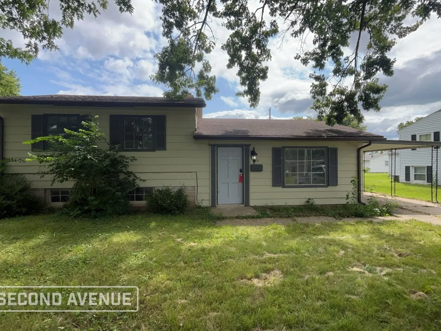 3 bed, 1.5 bath, 1440 sqft, $995 — Photo 1