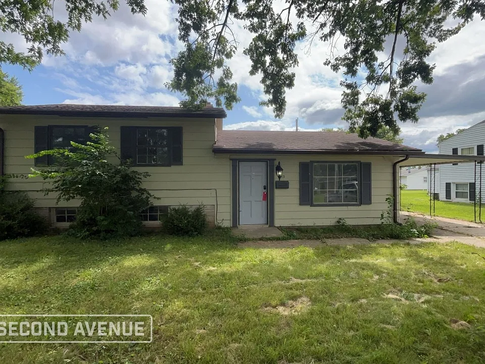 610 N Bradner Ave
