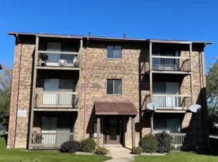 3232 184th St APT 1W, Homewood, IL 60430