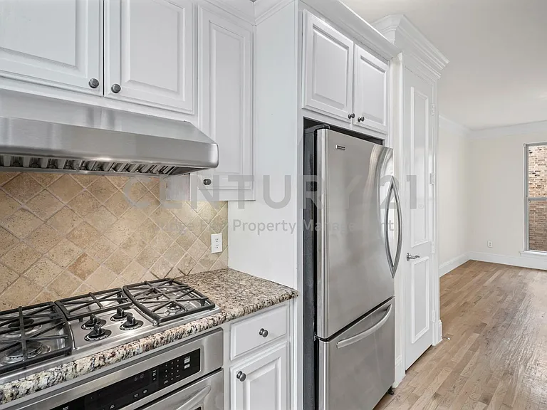 4144 Grassmere Ln #4 — Photo 10