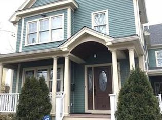 82 Central Ave #82, Newton, MA 02460