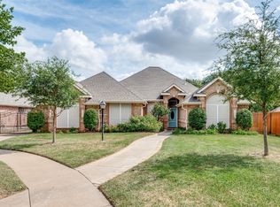 1500 Forest Meadows Ct, Bedford, TX 76021