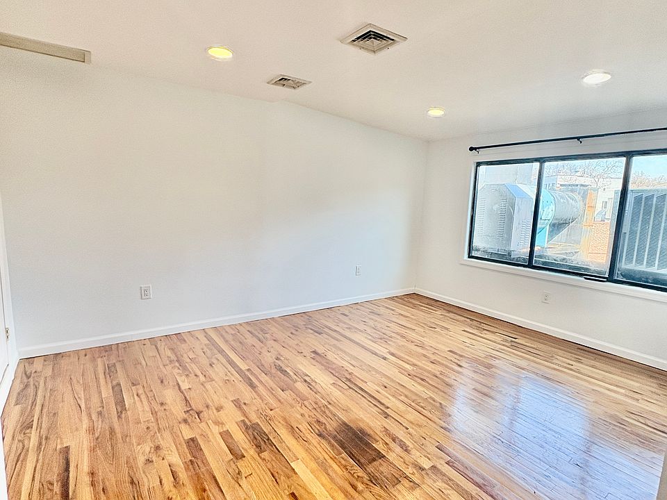 1st image of 95 Water St #3