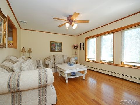 3rd image of 326 Tyler Ave