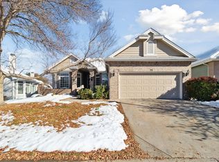 72 Canongate Ln, Highlands Ranch, CO 80130