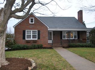 2233 Parkway Dr, Winston Salem, NC 27103