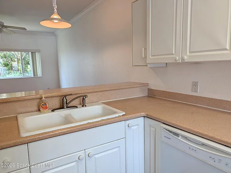 313 Ocean Park Ln #V95 — Photo 5