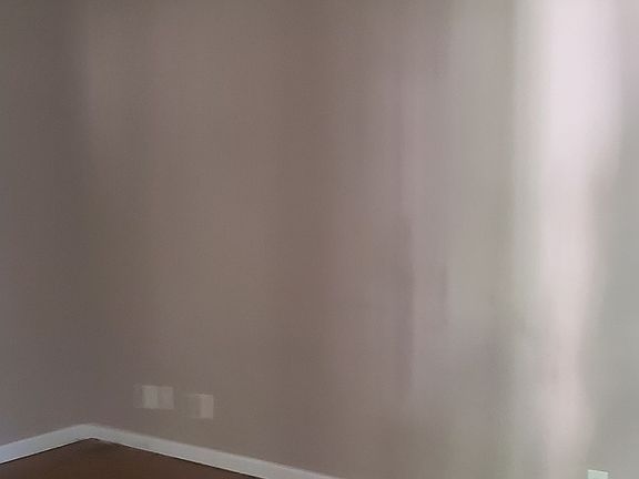 4th image of 113 E Sand St #113