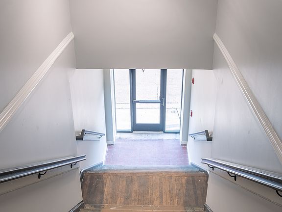 5th image of 628 Madison Ave #202