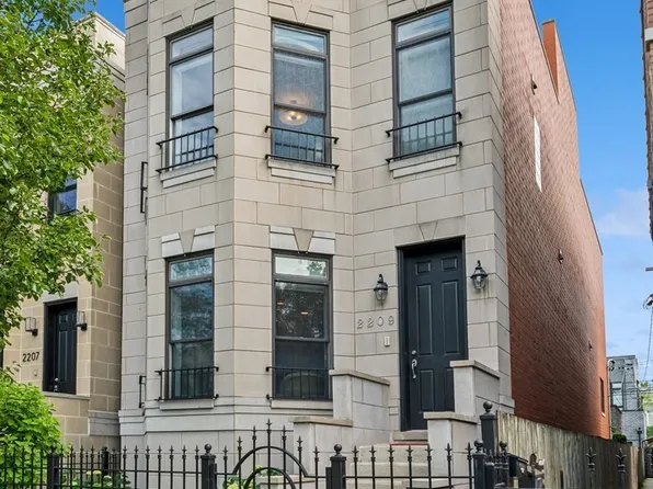 2209 W Erie St, Chicago, IL 60612