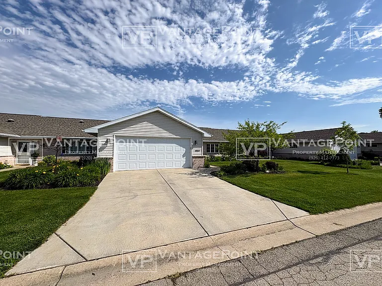 1684 Twin Lakes Cir #1 — Photo 30