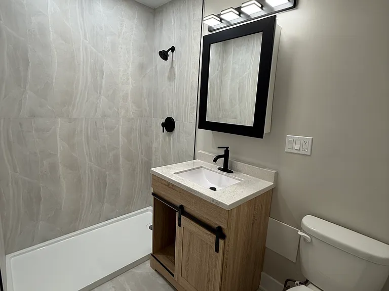 1443 N Milwaukee Ave #2 — Photo 9