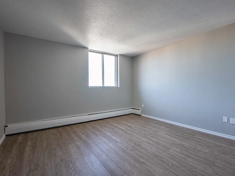 5415 Victoria Rd — Photo 14
