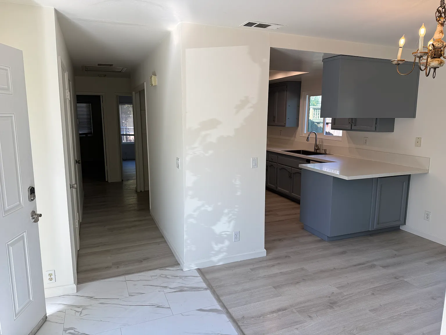 3 bed, 1250 sqft, $3,800 — Photo 4