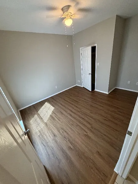 3 bed, 1100 sqft, $1,500 — Photo 3
