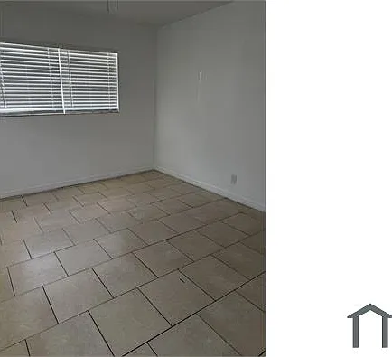 1209 W 26th St — Photo 6