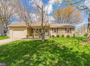 150 Red Stone Rdg, Delran, NJ 08075